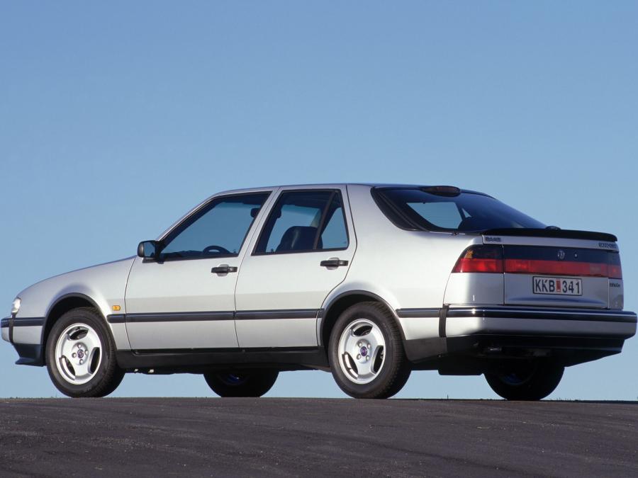  Saab 9000 CSE 1996 года  (фото 11 из 16)